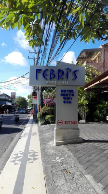 Febri's Hotel & Spa Hotel dekat Jl. Kartika Plaza