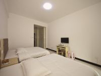 铂晶公寓酒店(福州火车南站店) - 标准双床间
