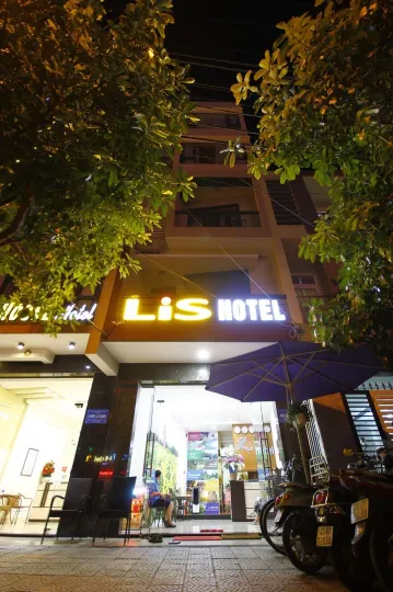 Khách sạn Lis