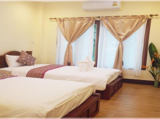 โรงแรมบ้านบุษบา Baan Bussaba Hotel