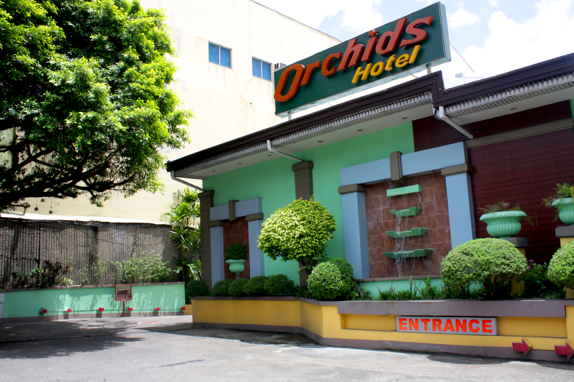 Orchids Drive Inn Hotel and Restaurant Hotele w: Pasig