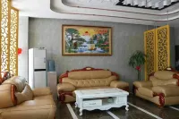 โรงแรมสไตล์บูทีคคาร์ล ฉงอี้ - โรงแรมราคาถูก