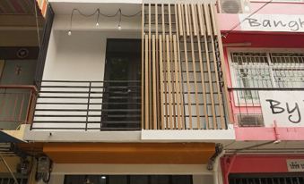 Feel Good Hostel bk