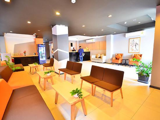 โรงแรมเอช 2