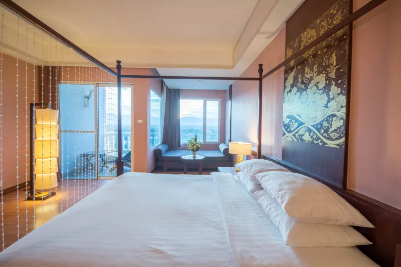 Grand Pacific Sovereign Resort & Spa