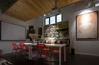 buling hostel (Luoyang Longmen station store)