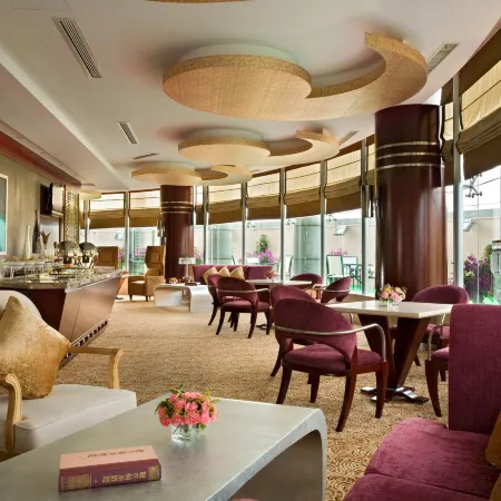 Sheraton Guiyang Guihang Hotel (Jiaxiu Tower Qingyun Market Store)