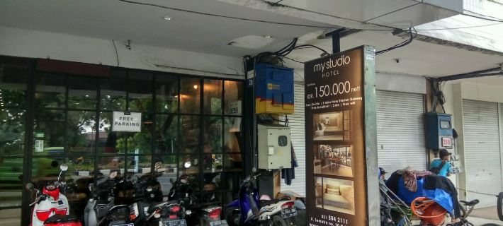 My Studio Hotel City Center Hoteles en Genteng