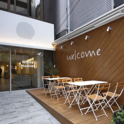 White Hostel Shinsaibashi Các khách sạn gần Địa điểm tổ chức âm nhạc Namba Hatch