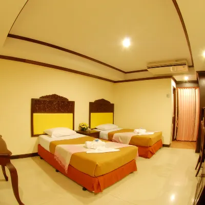 Golden Villa Pattaya Hotels near Jerusalem Old City