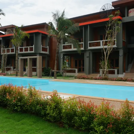 Lanta Infinity Resort Отели рядом с достопримечательностью «Lanta Klong Nin Beach»