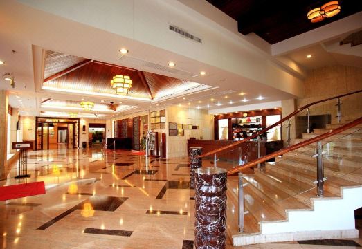 2. 롱 찬 리조트 ..