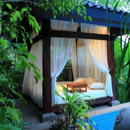 Qixian Yaochi Hot Spring Resort