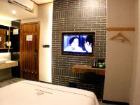 上海泉湾印象主题酒店 - 商务大床房(无窗)