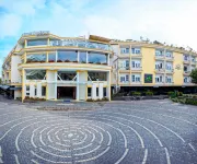 Nice Dream Hotel Hotels in 