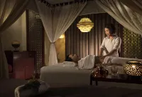 Seven-cultivation Hotel