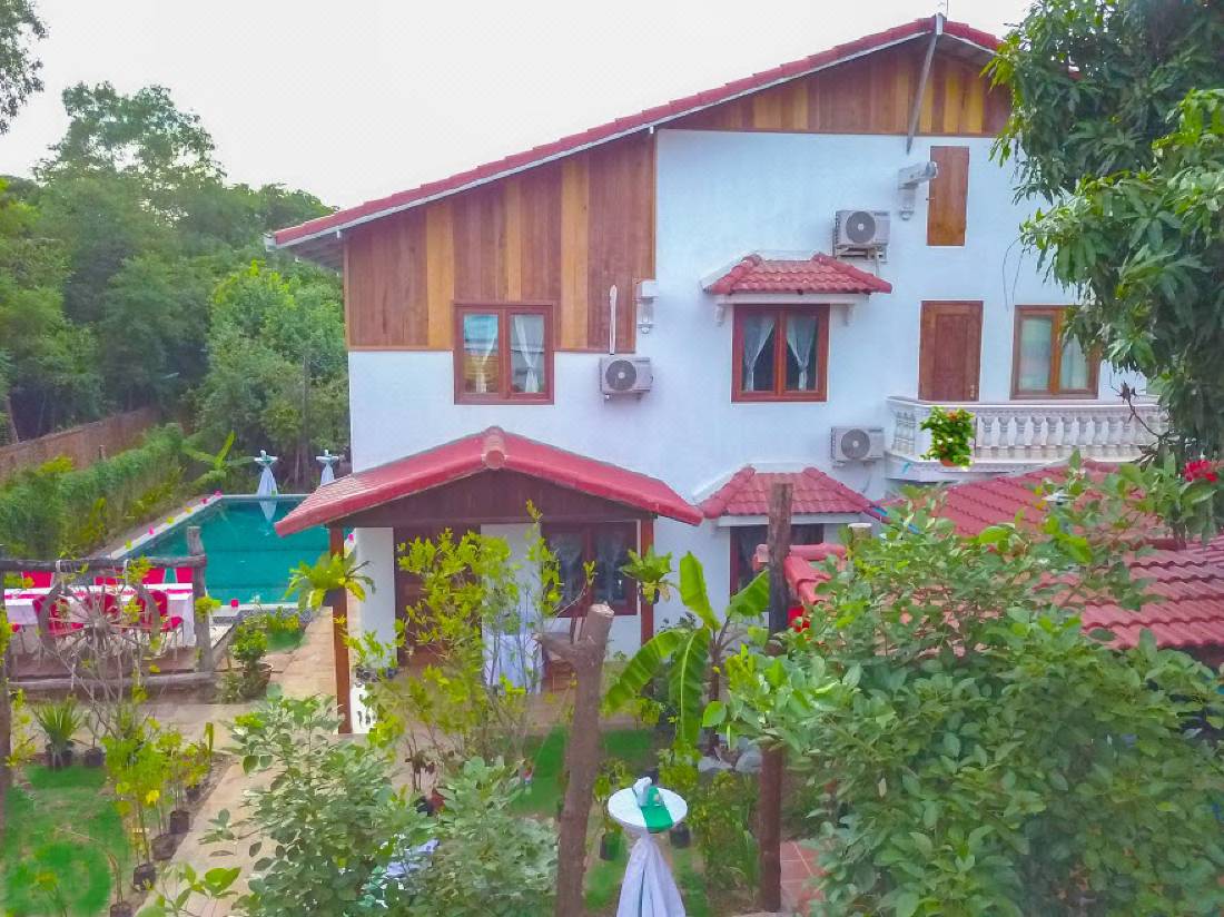 Angkor Dino B B シェムリアップ を宿泊予約 22年安い料金プラン 口コミ 部屋写真 Trip Com