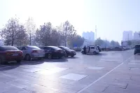 Zhida Hotel - parking