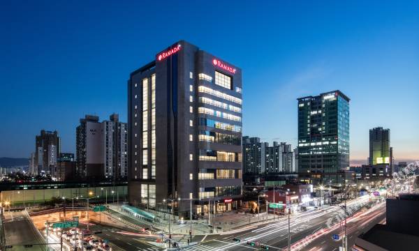 Ramada by Wyndham Seoul Sindorim