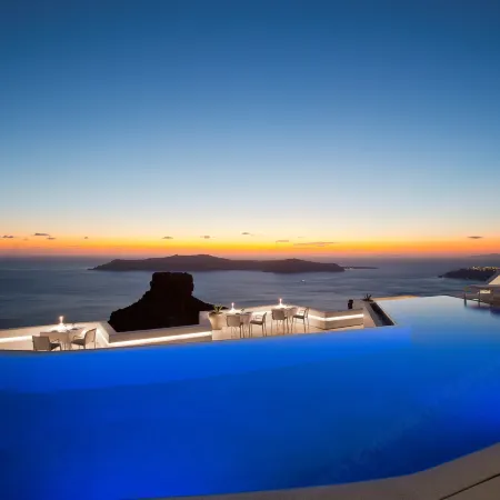 Grace Hotel, Auberge Collection