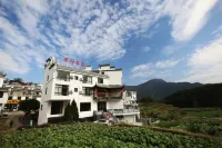 Laocunzhang Jia Hostel Hotels near Jiangling Scenic Area