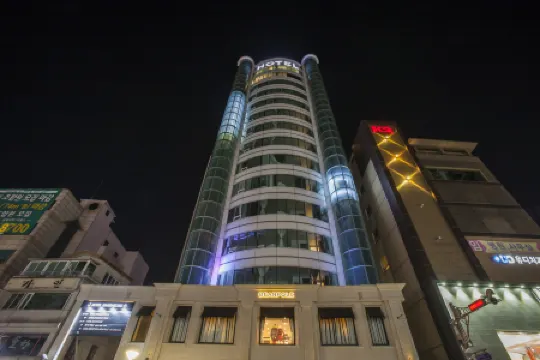 Gangneung Tourist Hotel