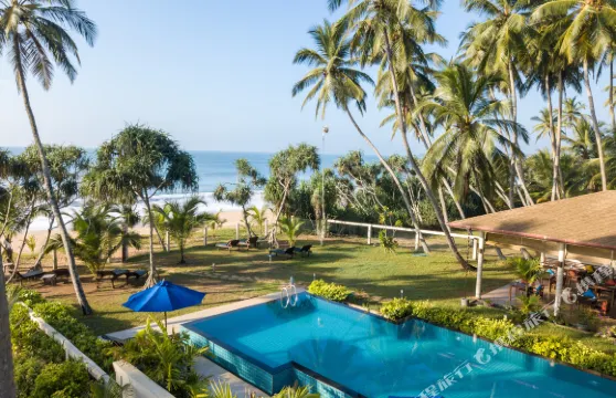 蘭卡海灘簡易別墅酒店