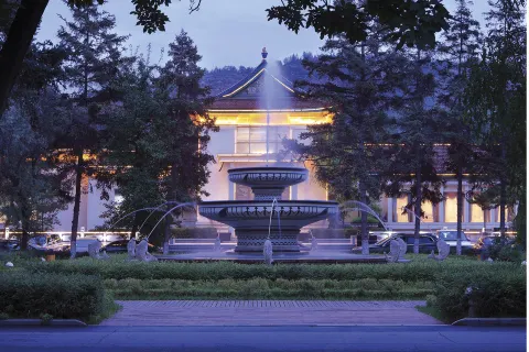 Victory Hotel