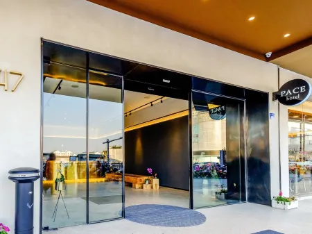 Pace Hotel