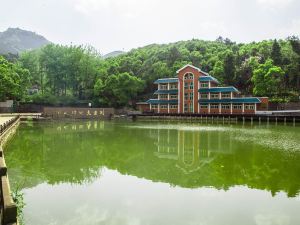 安陸白兆山賓館