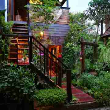 โฮ๊ะ เกสเฮ้าส์  เชียงใหม่  Hotel Exterior