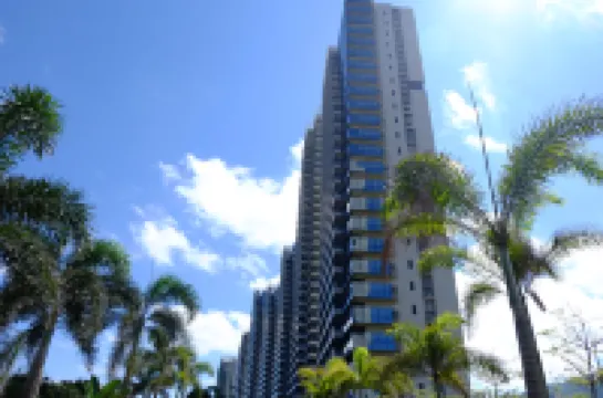 โรงแรมอพาร์ตเมนต์วิวทะเล โพลี ไอเจีย