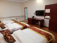Xiangfulou Business Hotel Hotel di Gar County