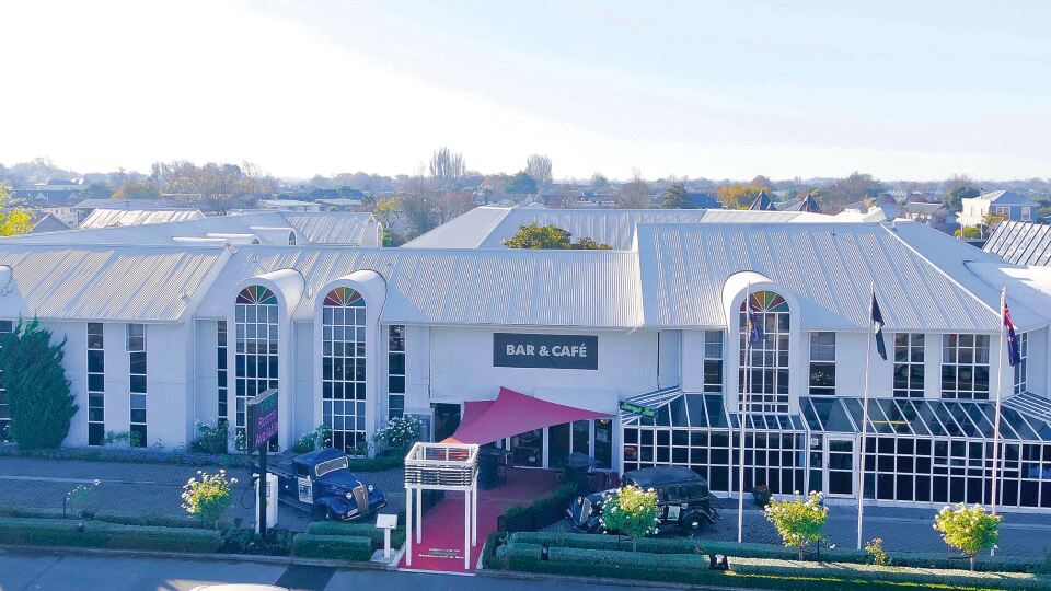 Pavilions Hotel