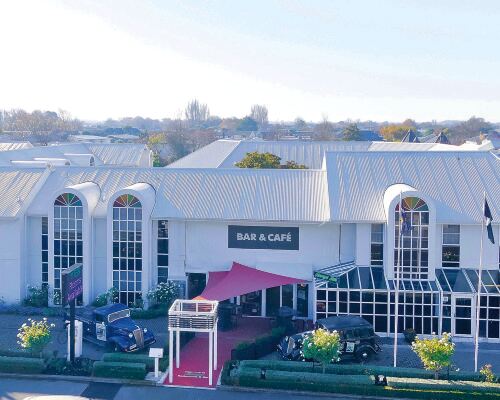 Pavilions Hotel Hotels near Saint Albans