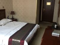 多伦金风宾馆 - 普通大床房
