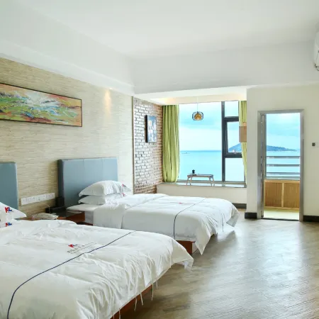 Junlin Seascape Holiday Hotel (Yangxi Shabawan Haitian Beach Branch)