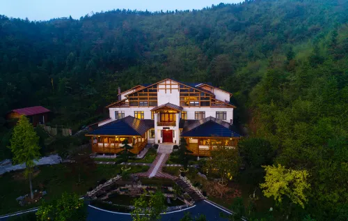 Liling Maple Valley Danfeng Hotel