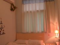 新郑橡树小屋宾馆 - 普通大床房