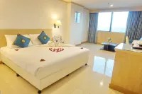 Bay Hotel Srinakarin Hotels in Samut Prakan