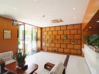 Zsmart Hotel (Shanghai Zhangjiang Park Jinke Road Subway Station) Hotels near Pudong