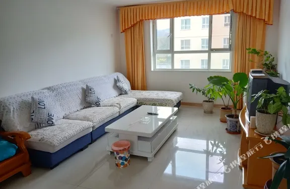 富藴親親家庭賓館