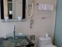 AIQUN HOTEL Hotels near Hoi Tong Monastery