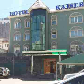 Kaiser Hotel Hotel Exterior