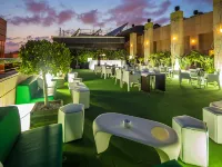 SH Valencia Palace Hotels near Gulliver