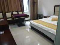 Baokang Jingxuan Hotel - Bintang 2