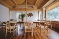 Yi She Panoramic Inn