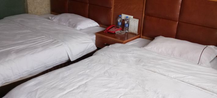 Huang Ping Yan Fei Business Hotel Hotels in Huangping