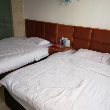 Huang Ping Yan Fei Business Hotel