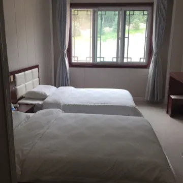 Huanglong Huayu Hotel